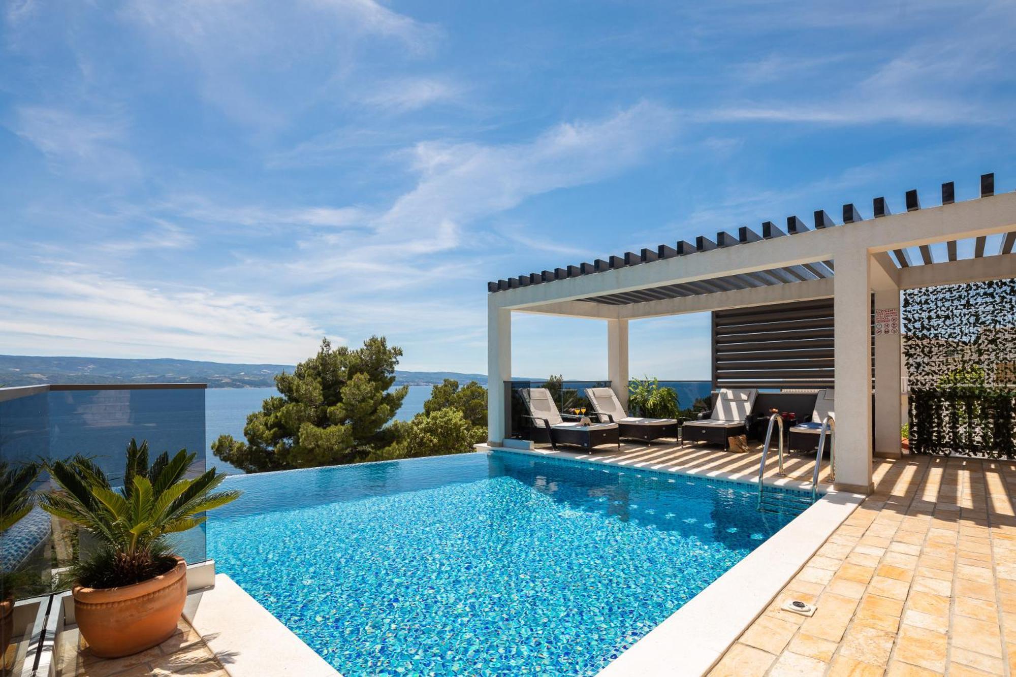 Luxury Seafront Villa With Heated Pool, Jacuzzi, Sea View, 150 M From Beach Stanici Exterior foto