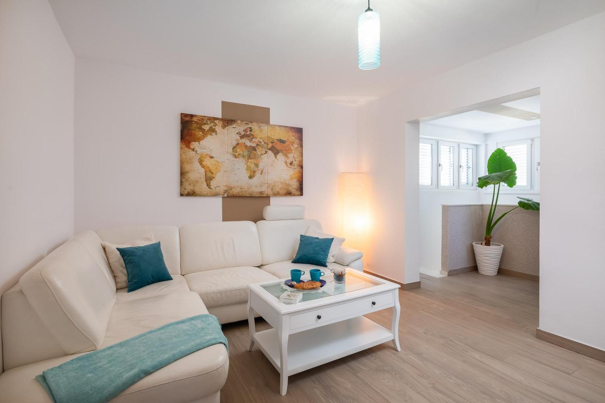Luxury Seafront Villa With Heated Pool, Jacuzzi, Sea View, 150 M From Beach Stanici Exterior foto